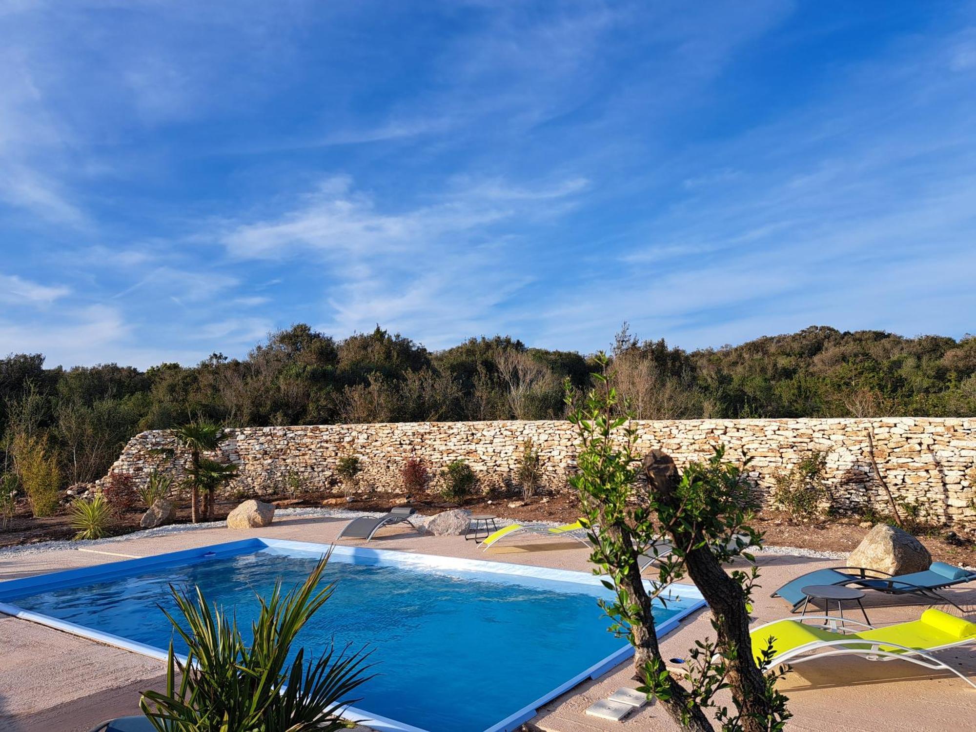 Maison Au Calme Idealement Situee Proche Plage Бонифачо Екстериор снимка